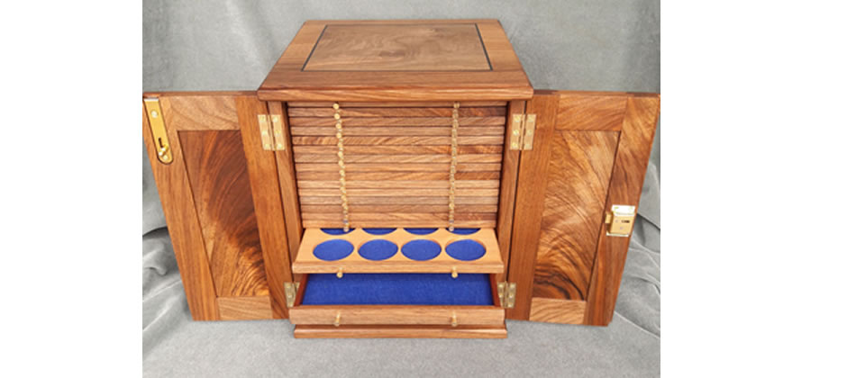 Hand Crafted Quality Coin Cabinet